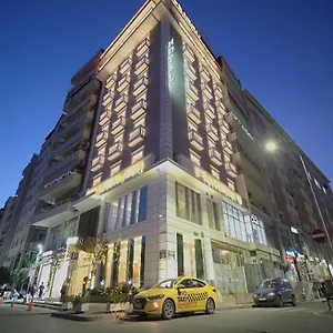 فندق Light